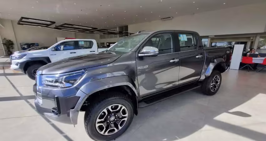 TOYOTA HILUX 2.8 TDI SRX PLUS CD 4X4 4P