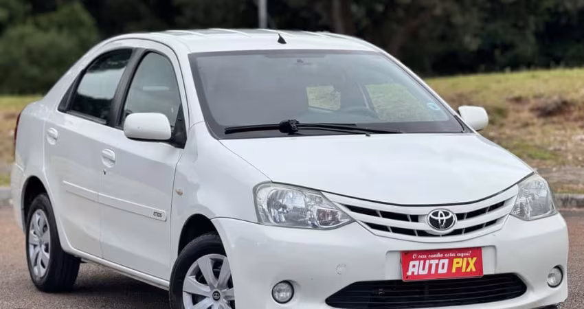 TOYOTA ETIOS SD XS 2013