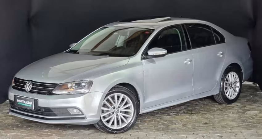 Volkswagen Jetta Comfortline 2.0 T.Flex 8V 4p Tipt.  - Prata - 2015/2016