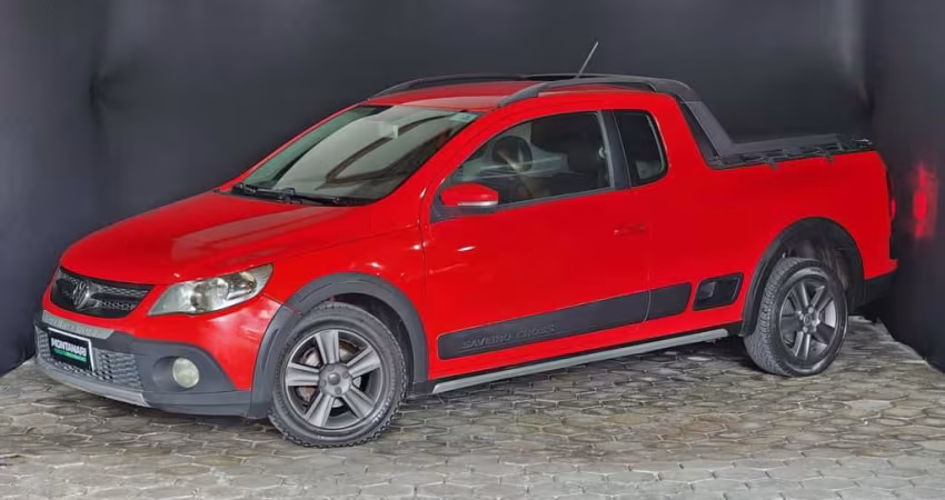 Volkswagen Saveiro CROSS 1.6 Mi Total Flex 8V CE  - Vermelha - 2012/2012