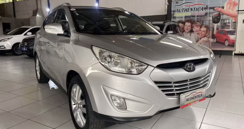 Hyundai ix35 2.0 16V 170cv 2WD/4WD Aut.  - Prata - 2013/2014