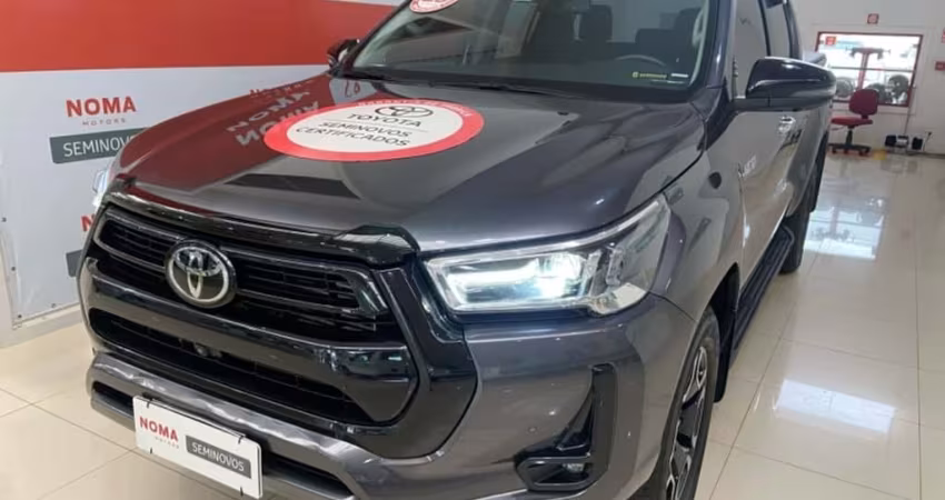 Toyota HILUX 2.8 D-4D TURBO DIESEL CD SRX 4X4 AUTOMÁTICO