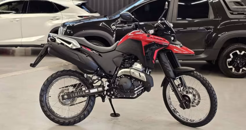 XTZ 250 LANDER CONNECTED