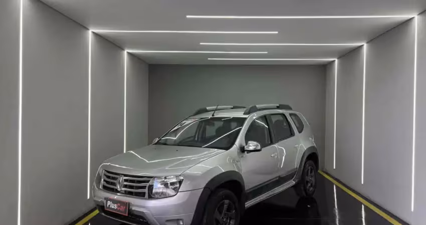 Renault Duster 2014 2.0 dynamique 4x2 16v flex 4p automático