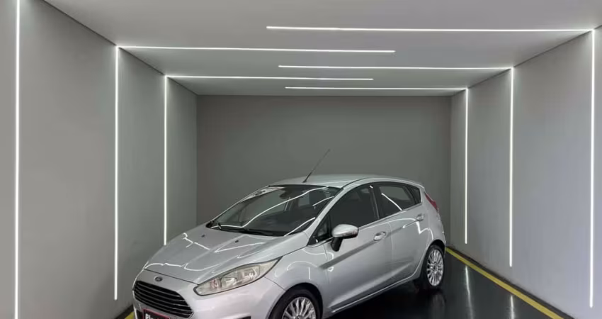 Ford Fiesta 2016 1.6 titanium hatch 16v flex 4p powershift