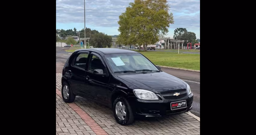 Chevrolet Celta Spirit/ LT 1.0 MPFI 8V FlexP. 5p  - Preta - 2012/2013