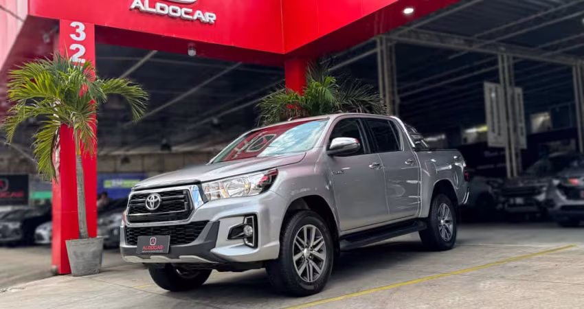 TOYOTA HILUX 2.8 GR-S 4X4 CD TDI