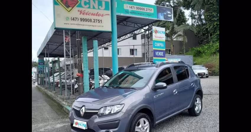 Renault Sandero StepWay 1.6 Automatico Flex - Cinza - 2018/2019