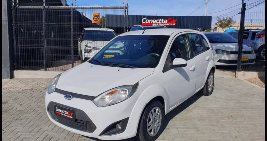 FORD FIESTA 1.6 FLEX 2013 VEICULO CONSTA PEQUENA MONTA