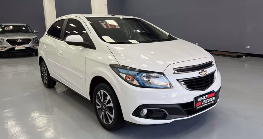 Chevrolet Onix Flex Automático