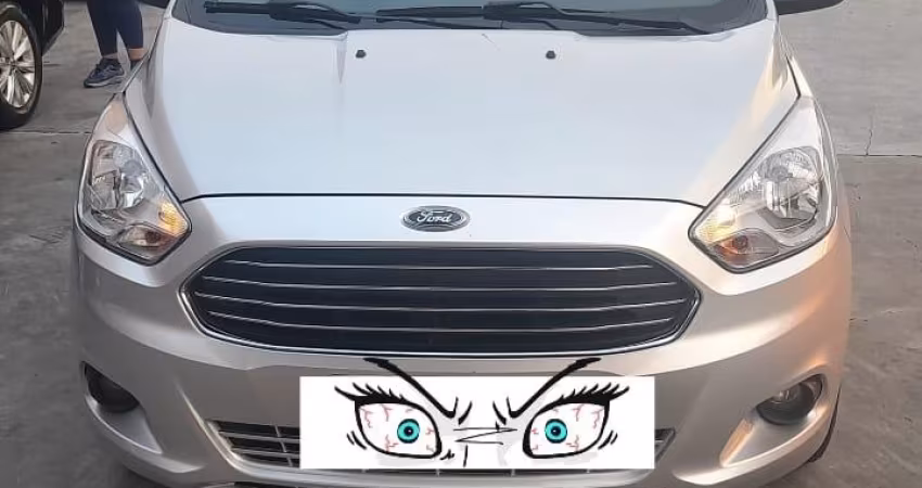 Otimo carro, bonito, manutenção em dia e dirigibilidade ótima 