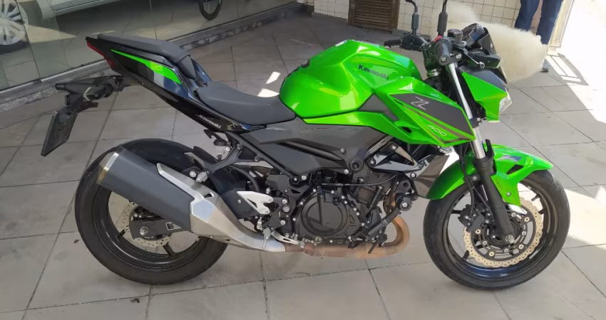 KAWASAKI Z400