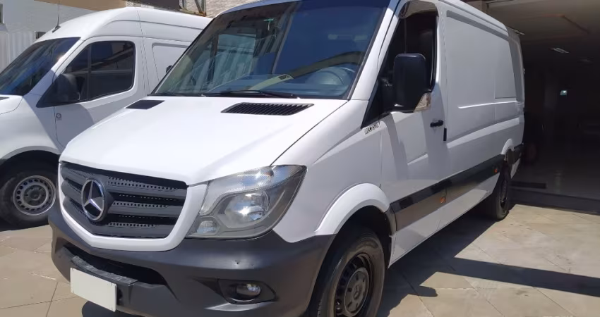 SPRINTER 2.2 FURGÃO 415 LONGO TETO BAIXO 
