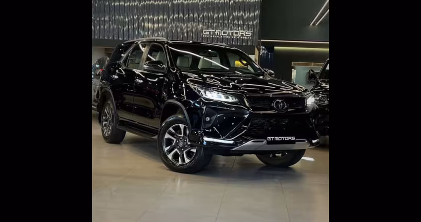 TOYOTA HILUX SWDMDA4MD 2024