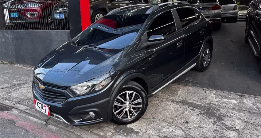 Chevrolet Onix Active 2018 1.4 Flex completo automático
