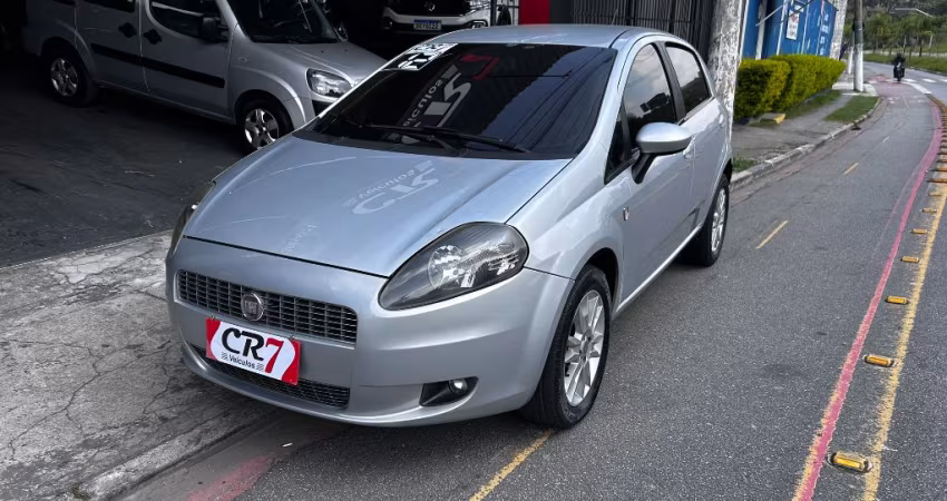 Fiat Punto Attractive Italia 1.4 Ano 2012