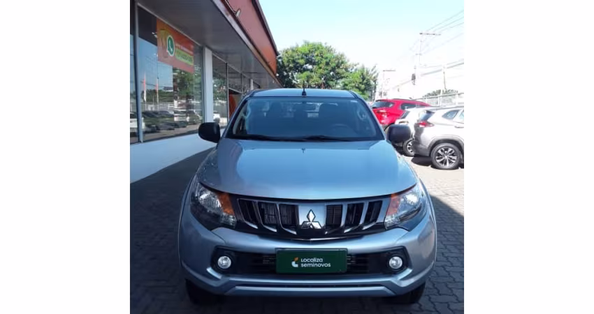 Mitsubishi L200 triton 2023 2.4 16v turbo diesel gls cd 4x4 automático