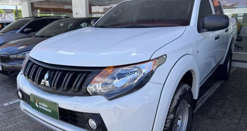 Mitsubishi L200 triton 2023 2.4 16v turbo diesel sport gls cd 4p 4x4 automático