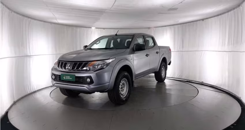 Mitsubishi L200 triton 2023 2.4 16v turbo diesel gls cd 4x4 automático