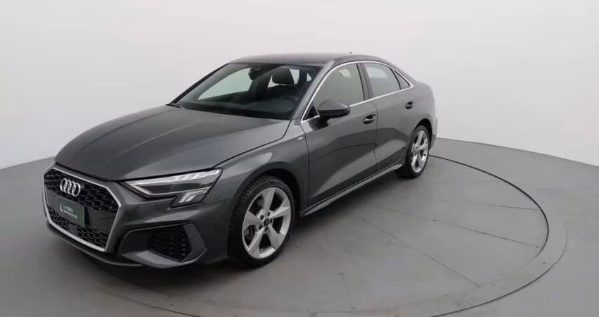 Audi A3 2024 2.0 40 tfsi mhev sedan s line s-tronic