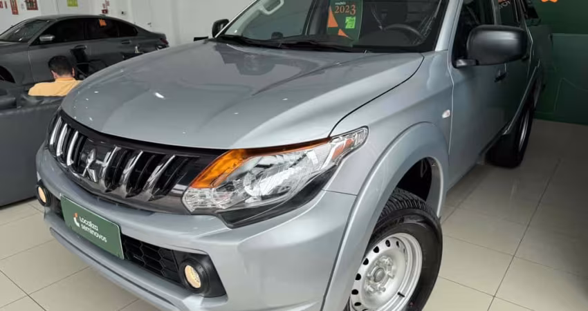 Mitsubishi L200 triton 2023 2.4 16v turbo diesel gls cd 4x4 automático