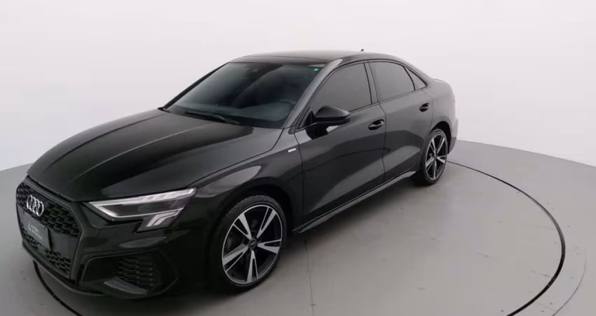 Audi A3 2024 2.0 40 tfsi mhev sedan s line s-tronic