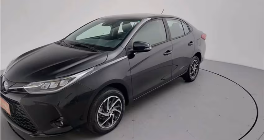 Toyota Yaris 2023 1.5 16v flex sedan xls connect multidrive