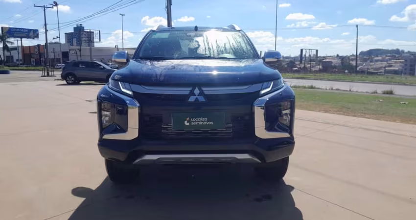 Mitsubishi L200 triton 2025 2.4 16v turbo diesel sport hpe-s terra cd 4p 4x4 automático