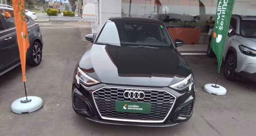 Audi A3 2024 2.0 40 tfsi mhev sedan s line s-tronic