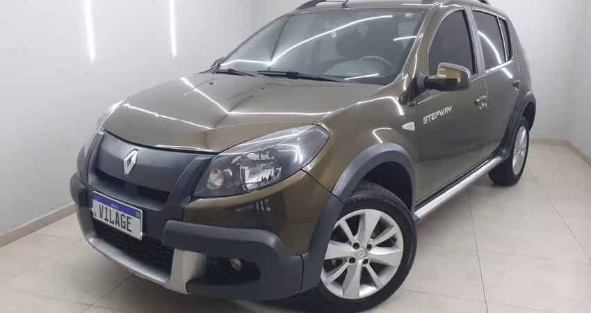 Renault Sandero Stepway 1.6 16V Hi-Flex (aut) 2014/2014 Flex Automático