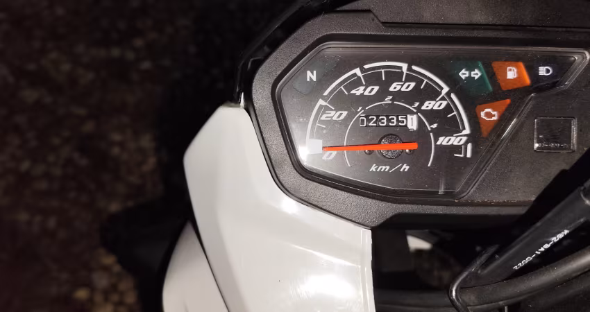 EXCELENTE HONDA POP 110i - 2020 COM APENAS 2300 KM, PRATICAMENTE NOVA..