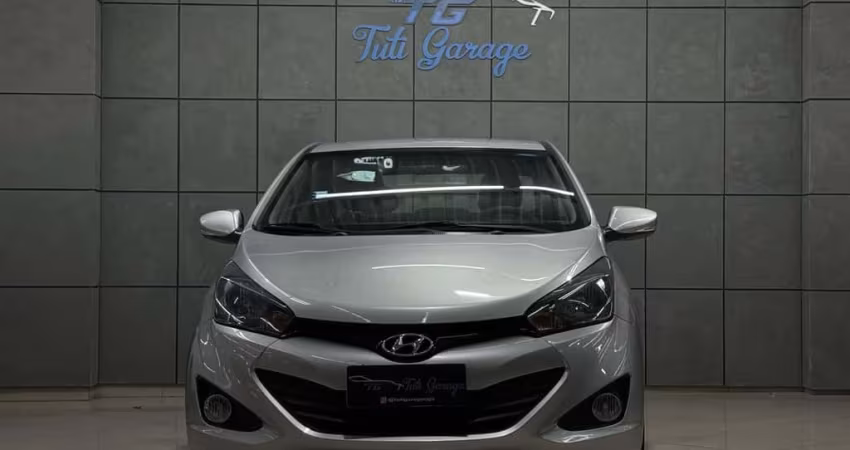 Hyundai HB20S 1.6A COMF - Prata - 2015/2015