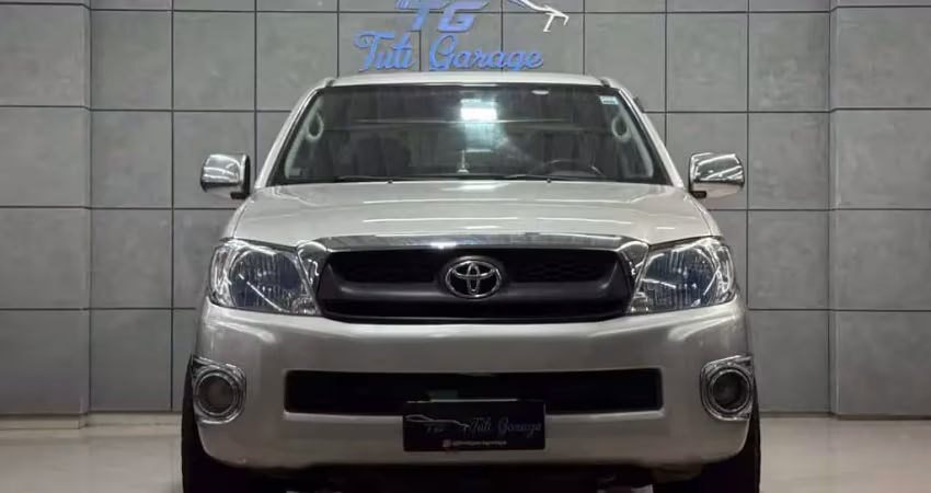 Toyota Hilux CD D4-D 4x4 3.0 TDI Dies. Mec.  - Prata - 2011/2011