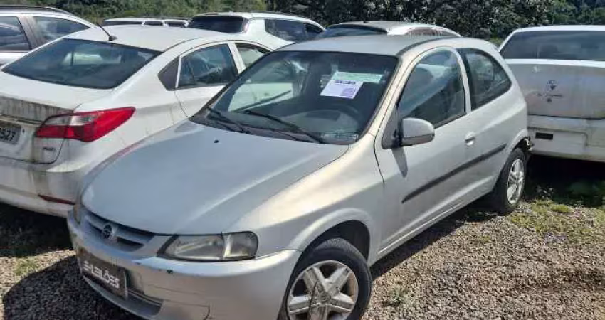 GM - Chevrolet/Celta Life 1.0 MPFI VHC 8V 3p 2002/2002 - Nazaré Paulista - SP