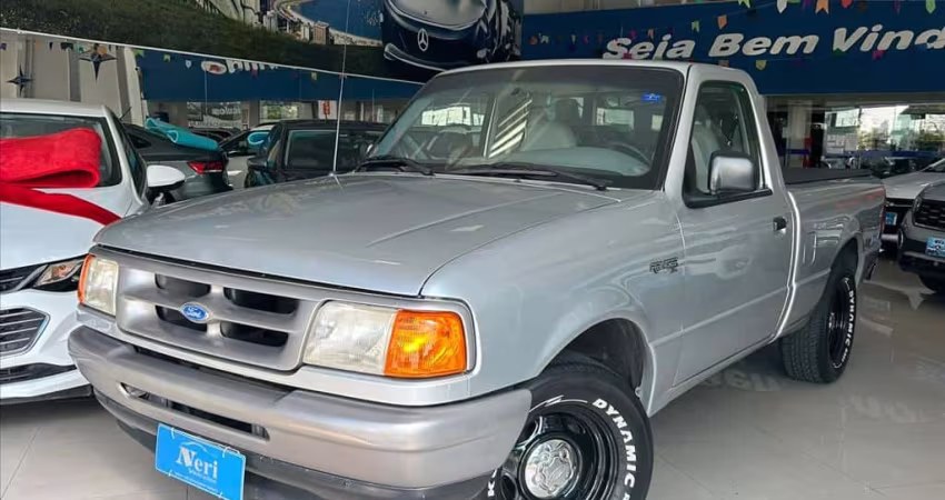 FORD RANGER 4.0 XL 4X2 CS V6 12V GASOLINA 2P MANUAL