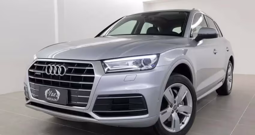 Audi Q5 AMBIENTE 2.0 TFSI QUATTRO S TRONIC - Prata - 2018/2018