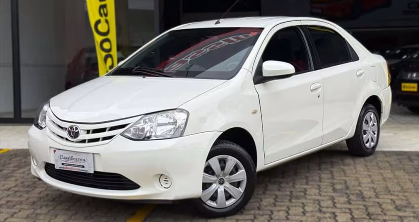 TOYOTA ETIOS 1.5 XS SEDAN 16V FLEX 4P MANUAL