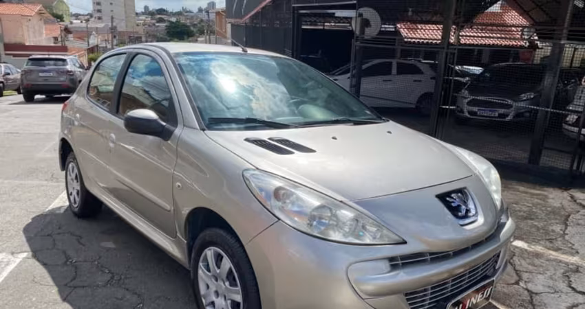 Peugeot 207 1.4 XR 8V FLEX 4P MANUAL