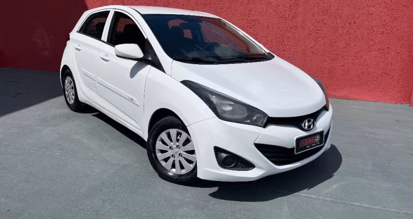 Hyundai Hb20 2014 baixa km Impecável 