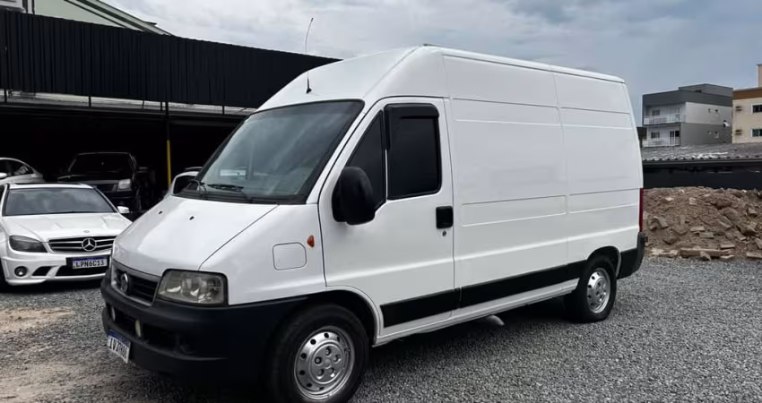 Fiat Ducato Maxi. Curta 2.3 T.Alto ME Diesel