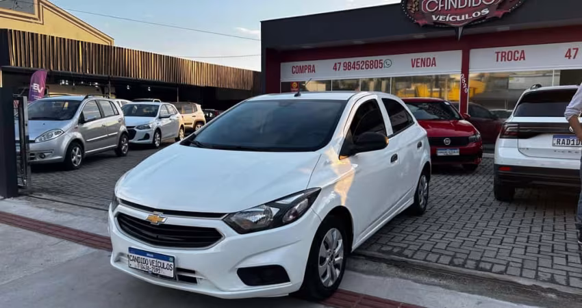 Chevrolet ONIX HATCH Joy 1.0 8V Flex 5p Mec.