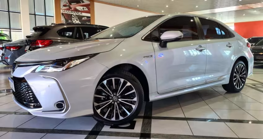TOYOTA COROLLA APREMIUMH 2024