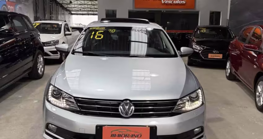 Volkswagen Jetta 2016 2.0 tsi highline 211cv gasolina 4p tiptronic