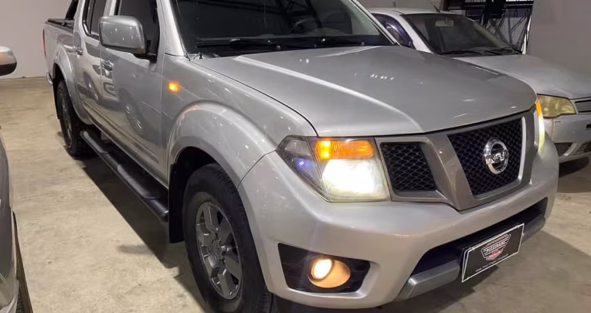 NISSAN FRONTIER 2.5 ATTACK CAB. DUPLA MANUAL DIESEL 2014
