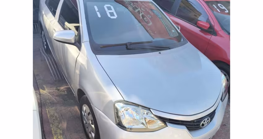 Toyota Etios 2018 1.5 x sedan 16v flex 4p manual