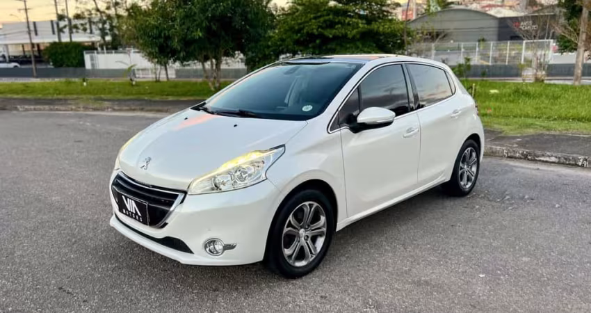 Peugeot 208 Griffe 1.6 Flex 16V 5p Aut.  - Branca - 2015/2016