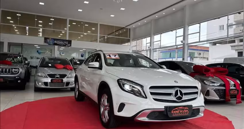 MERCEDES-BENZ GLA 200 1.6 CGI Advance 16V Turbo - 2016/2017