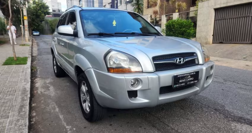 Hyundai Tucson 2016 2.0 mpfi gls 16v 143cv 2wd flex 4p automático