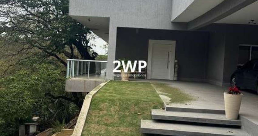 Casa condomínio fechado alphaville resid. villa velha 1050 m2 útil de natureza