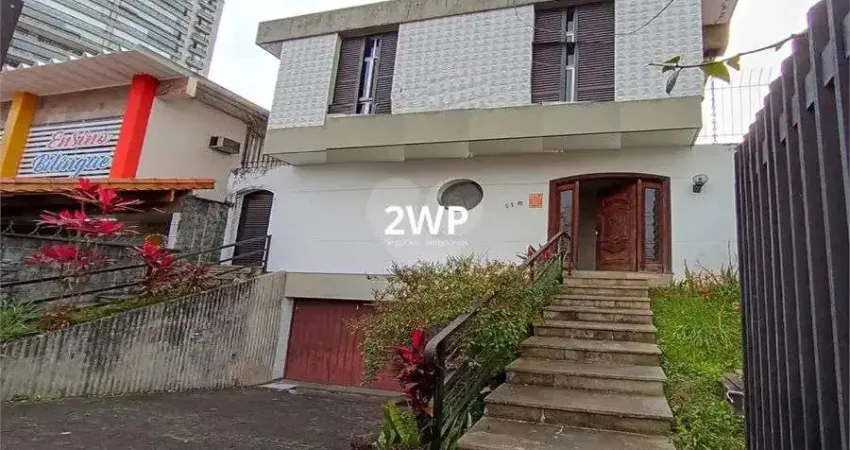 Sobrado para alugar com 5 quartos, sendo 2 suítes, em boqueirão, santos - sp